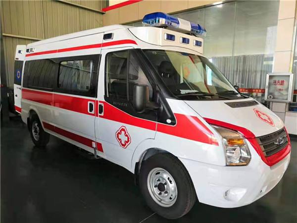福海县福特V362救护车
